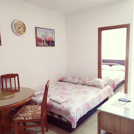 Stan U Centru Sutomora Apartment Sutomore Bagian luar foto